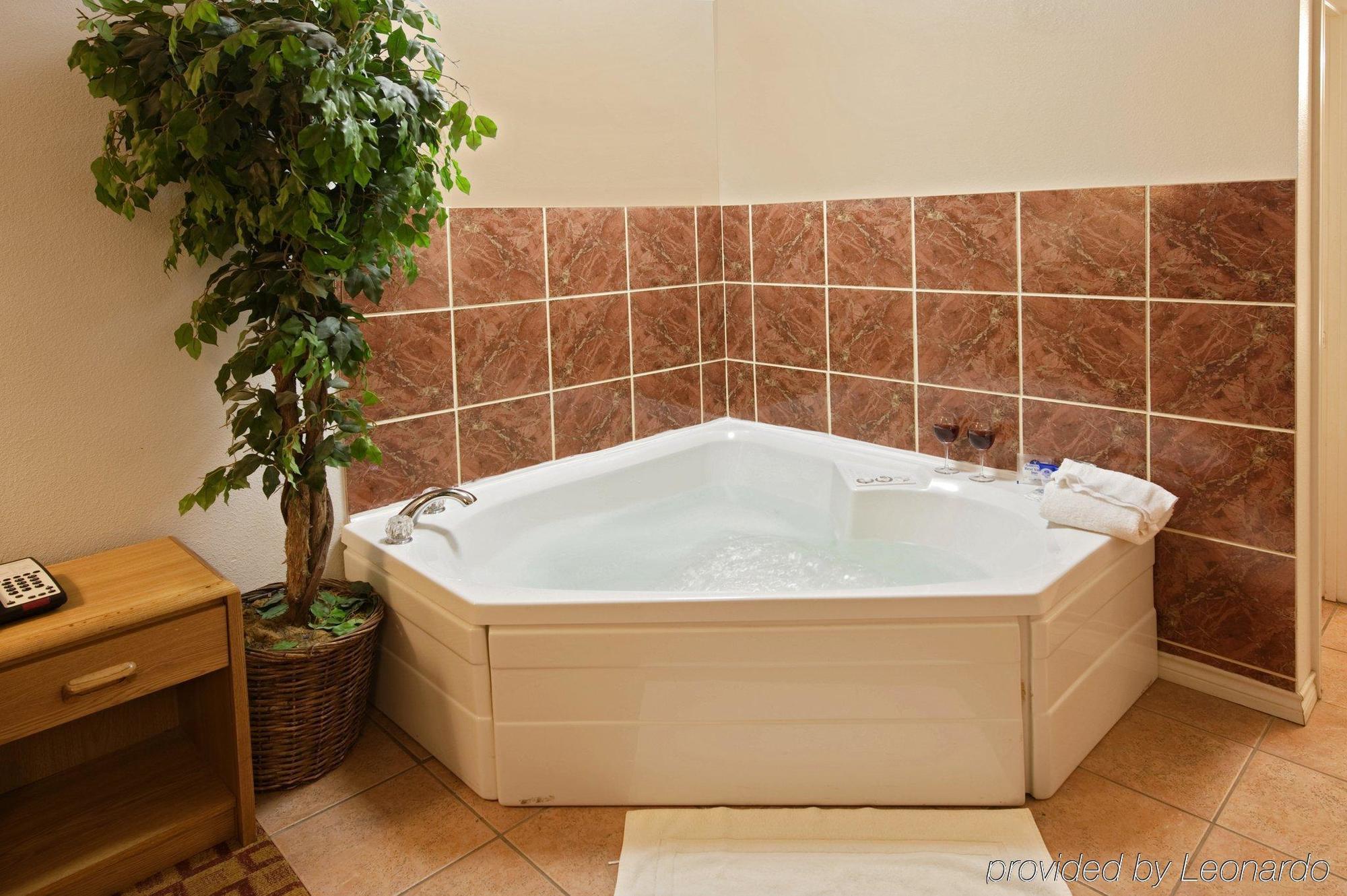 Americas Best Value Inn Weatherford Eksteriør billede